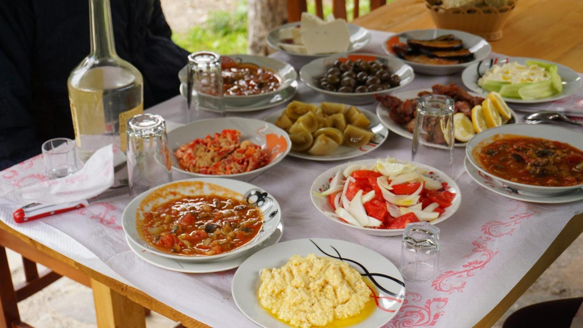 Vuthaj The Blue Eye B&B 외부 사진